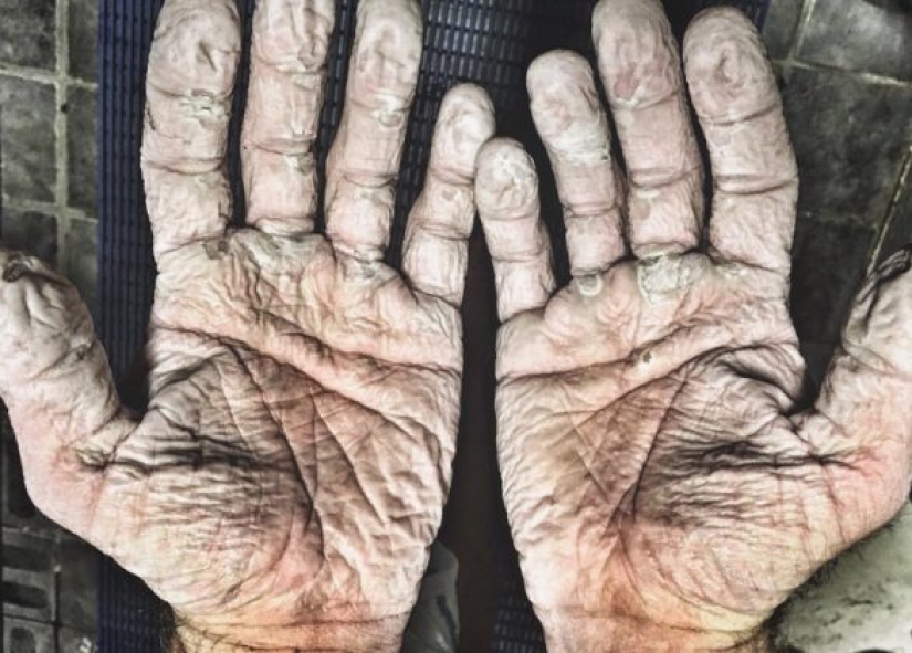 9 photos that show the strength of the human spirit