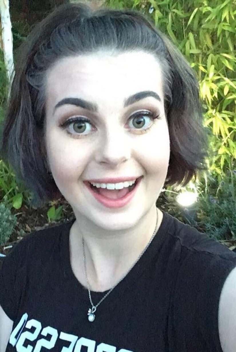 9 types of smiles and what they mean