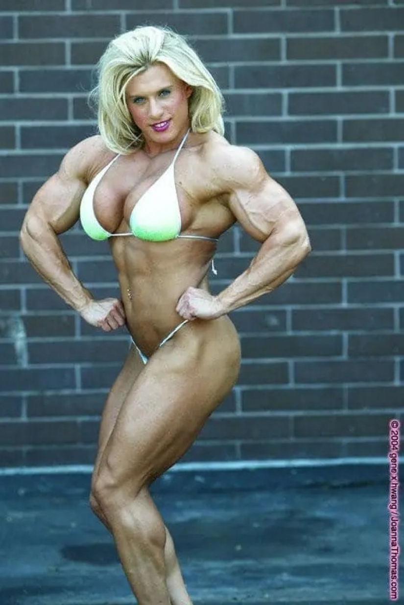 A bodybuilder and a porn star from the UK died from taking a mixture of drugs and medications