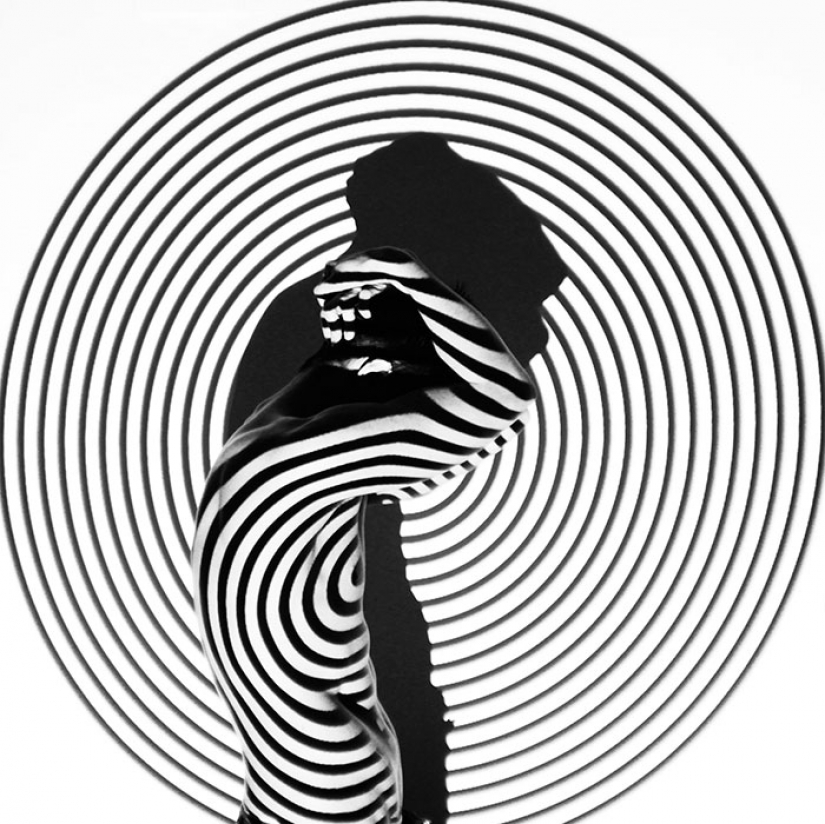 A game of shadows A game of shadows