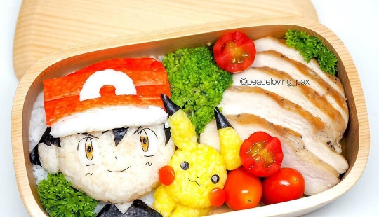 A girl hides edible Pokemon in terribly cute and appetizing lunches