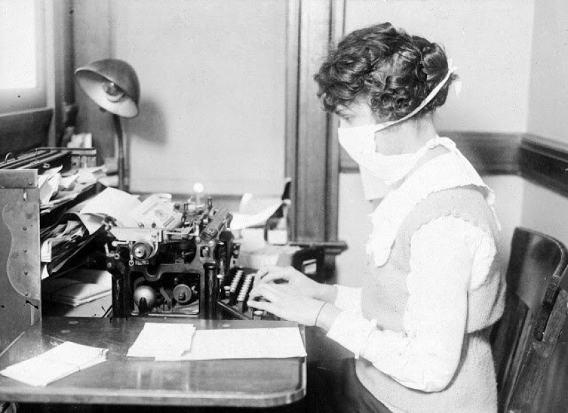 A hundred years ago, the world was raging "Spanish flu"