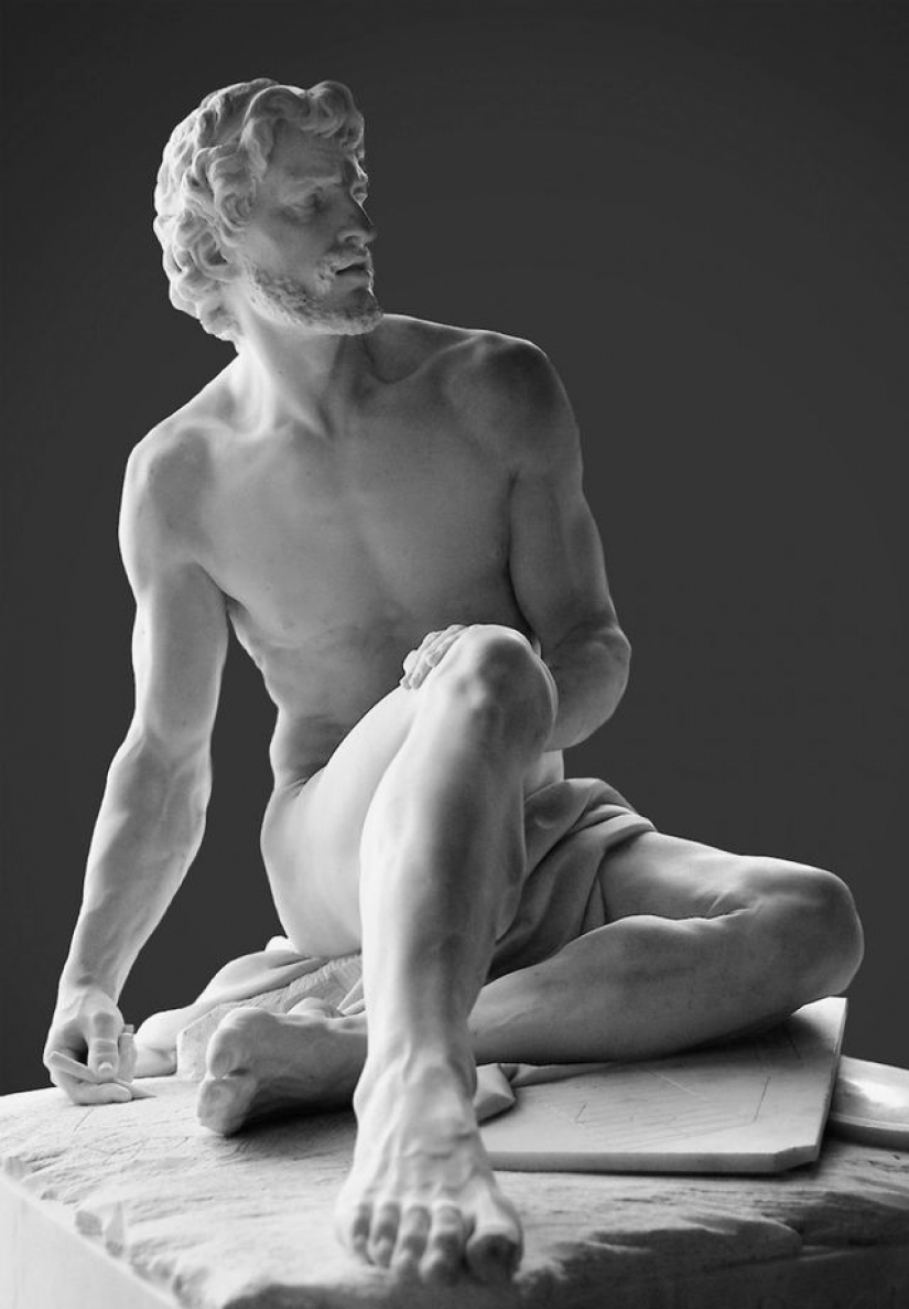 A living heart beats under the marble skin