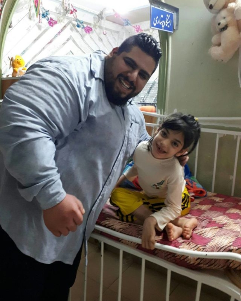 A man the size of a train: The "Iranian Hulk" shares details of his life and is going to MMA A man the size of a train: The "Iranian Hulk" shares details of his life and is going to MMA