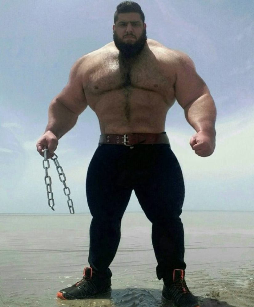 A man the size of a train: The "Iranian Hulk" shares details of his life and is going to MMA A man the size of a train: The "Iranian Hulk" shares details of his life and is going to MMA