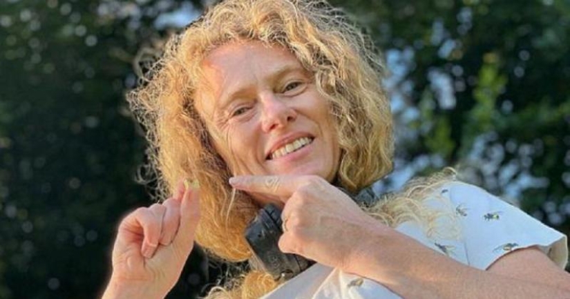 A miniature Bible of the 15th century made of pure gold has been found in the UK