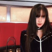 A student from China enjoyed luxury for three weeks for free, pretending to be a socialite