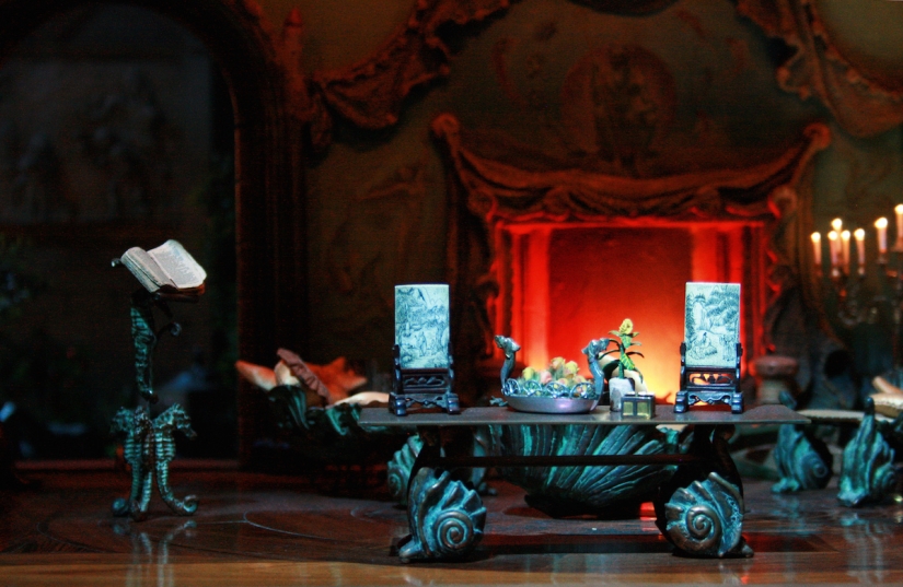 A stunning dollhouse that costs more than three rubles in Moscow