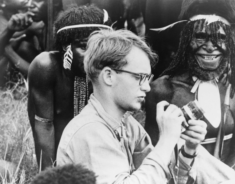 A tribe of cannibals from the inside: the cannibals of New Guinea who ate the Rockefeller Foundation 60 years ago