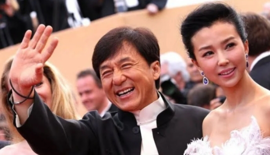 Actor Jackie Chan's favorite woman: why the idol of millions hid his wife for 40 years
