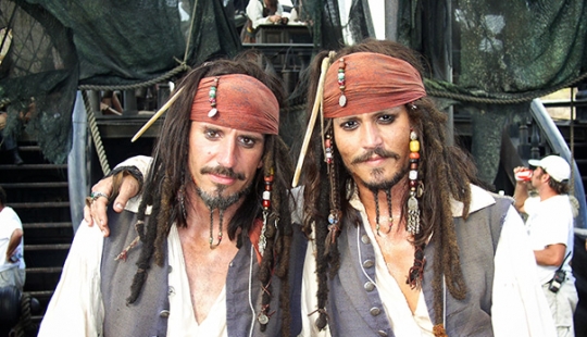 Actores y sus dobles Actores y sus dobles