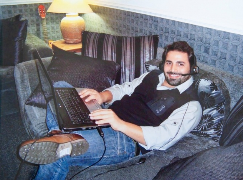 Amor jorobado: un pensionista tendrá que pagar a un hombre guapo de Egipto que la sedujo con camellos