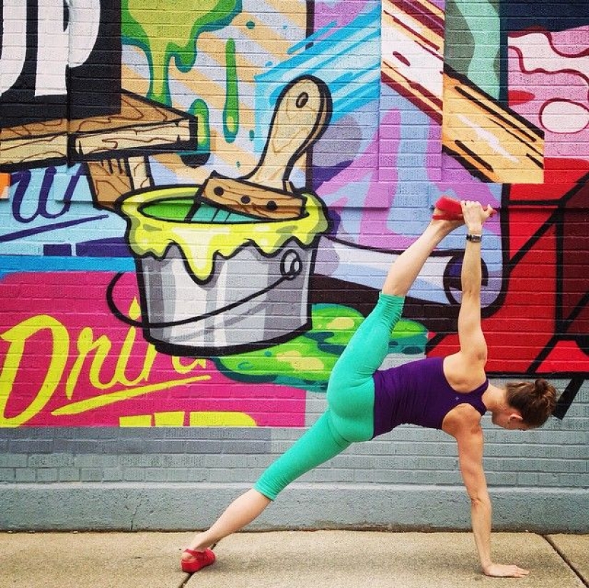 Amor y clases de yoga se pueden encontrar en todas partes Amor y clases de yoga se pueden encontrar en todas partes