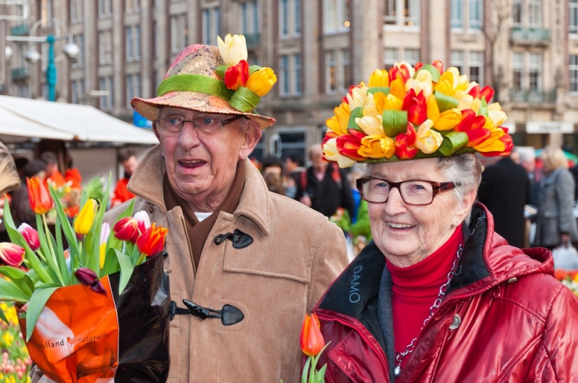 Amsterdam en las figuras y fotos
