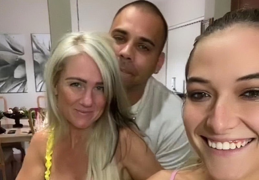 An American sleeps with his wife, her sister and mother-in-law. Everyone is happy with this state of affairs An American sleeps with his wife, her sister and mother-in-law. Everyone is happy with this state of affairs