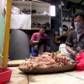 An Indonesian entrepreneur makes leather boots from leftover chicken legs