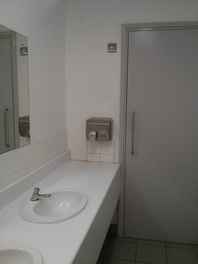 And so it will come down: photos that will upset not only perfectionists