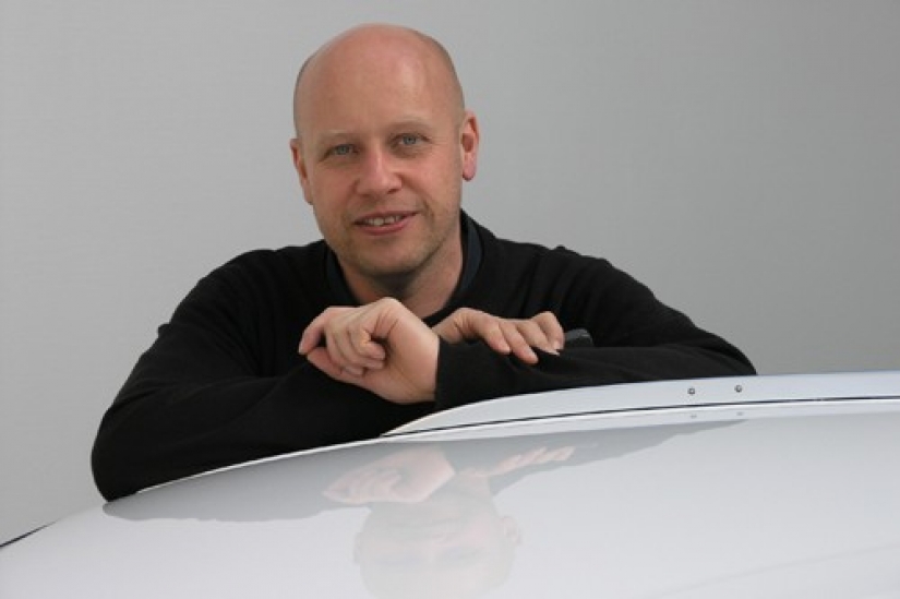 Artista danés malversó dinero de otras personas, declarándolo arte Artista danés malversó dinero de otras personas, declarándolo arte