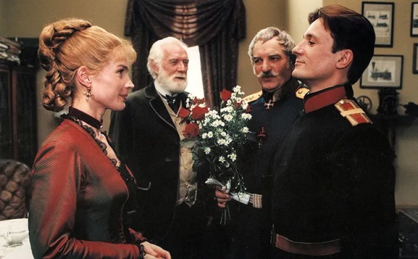 Audrey Hepburn, Yanina Zhaimo, Oleg Menshikov - adult actors who played teenagers Audrey Hepburn, Yanina Zhaimo, Oleg Menshikov - adult actors who played teenagers