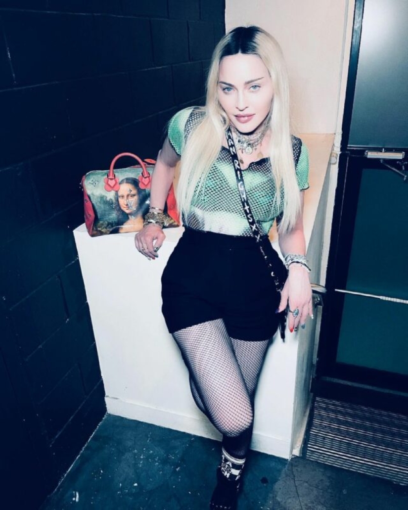 Baba yagodka de nuevo: 7 estrellas sobre 40, cuyas cifras incluso los jóvenes envidiarán Baba yagodka de nuevo: 7 estrellas sobre 40, cuyas cifras incluso los jóvenes envidiarán