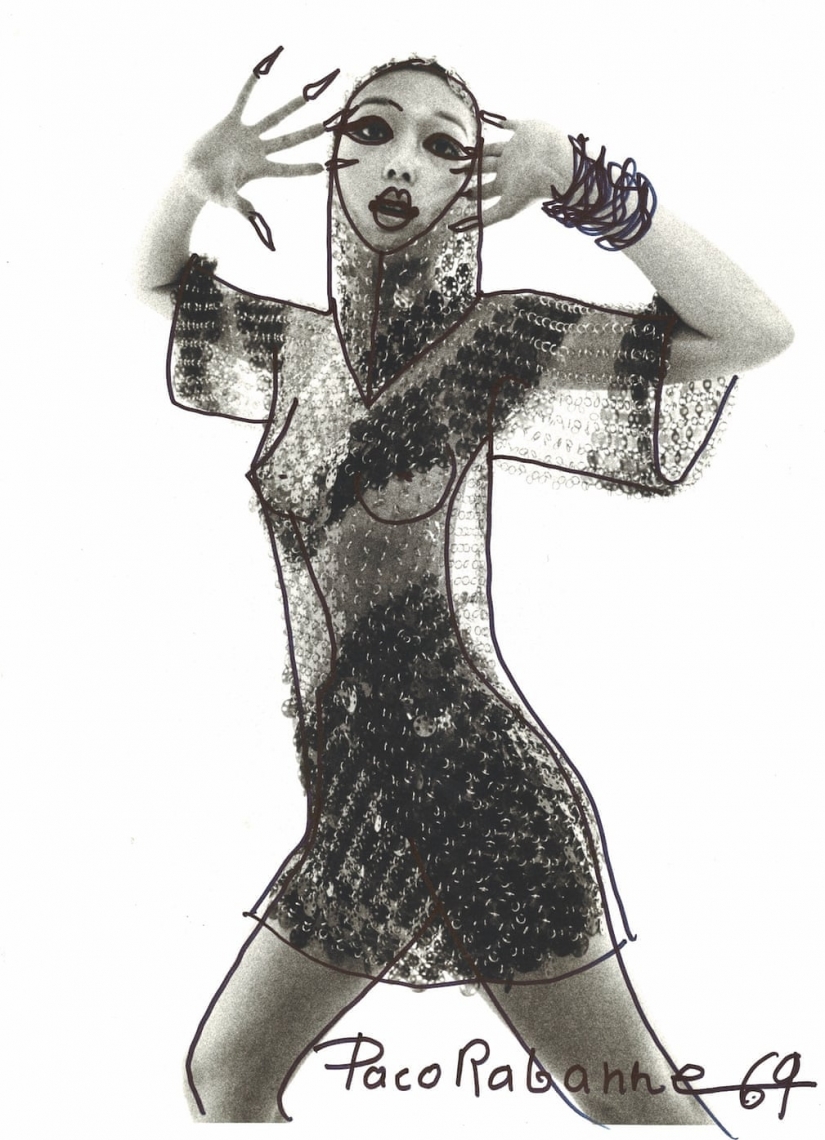 Between art and fashion: photographs from the collection of Carla Sozzani Between art and fashion: photographs from the collection of Carla Sozzani