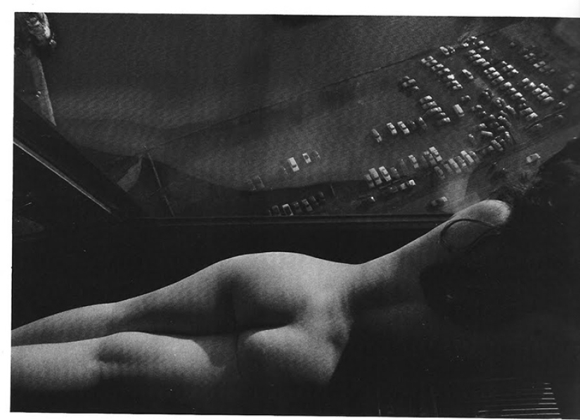 Between grace and provocation: erotic rhymes of a poet with a camera