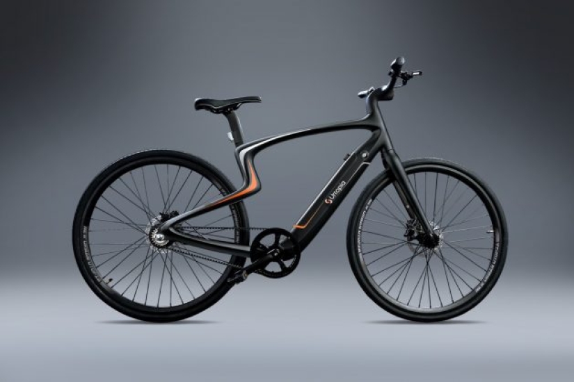 Bicicleta eléctrica urbana completamente de carbono Urtopia con radar, control por voz y GPS