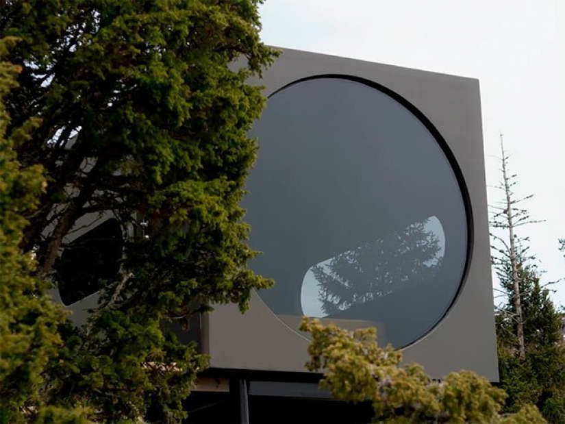 Bird boxes with views of the fjords and mountain ranges of Norway Bird boxes with views of the fjords and mountain ranges of Norway