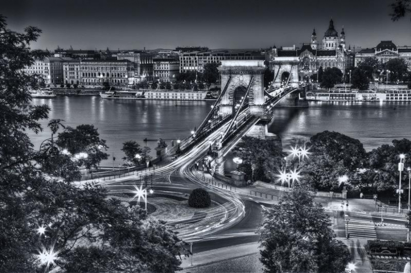 Black and white Europe in magical works of Roberto Pavic Black and white Europe in magical works of Roberto Pavic