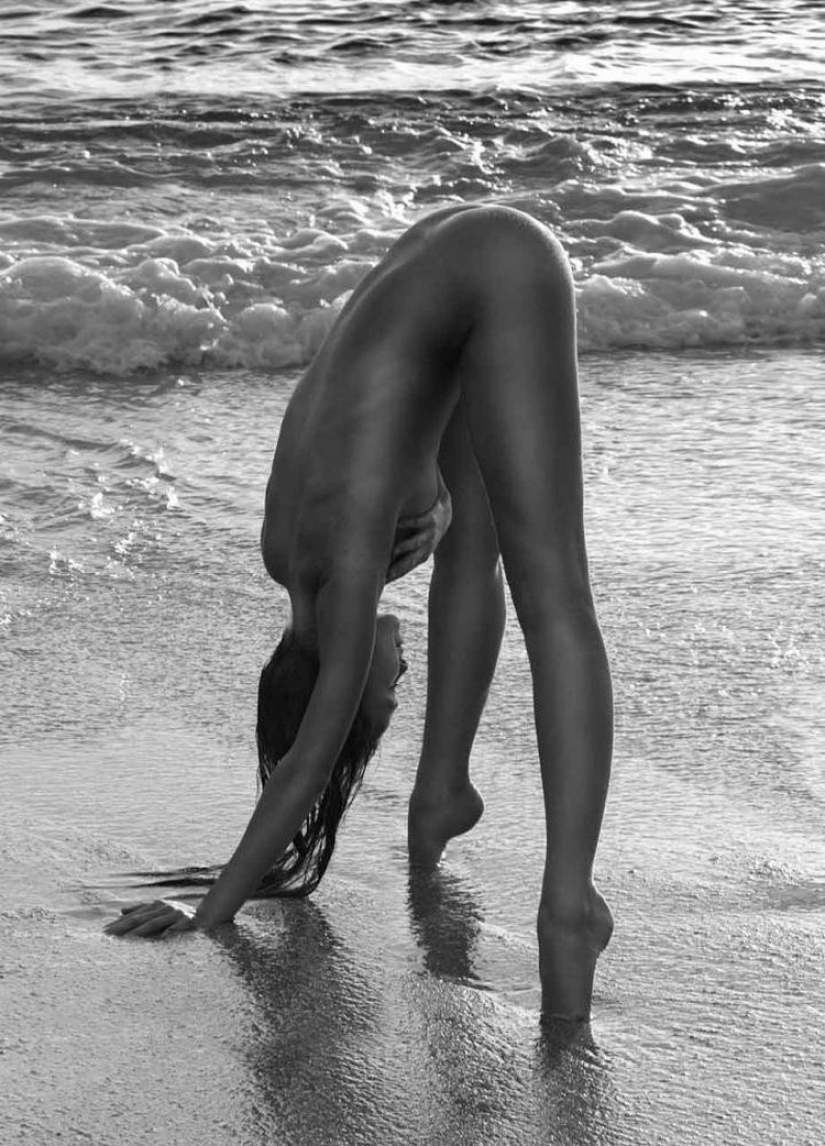 Black and white nude: Ideal women by Marco Glaviano