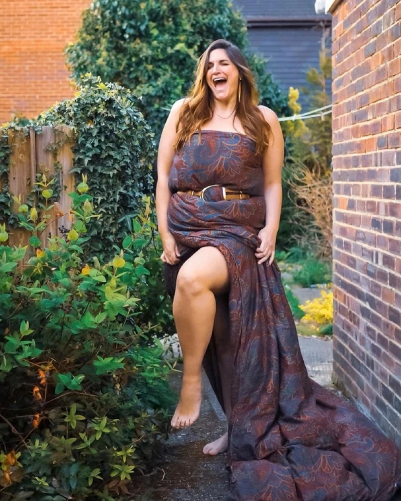 Blanket Dress: a new trend is conquering Instagram