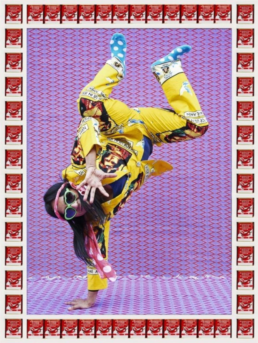 Bright and hot: the photographer from Morocco relieves local hipsters Bright and hot: the photographer from Morocco relieves local hipsters