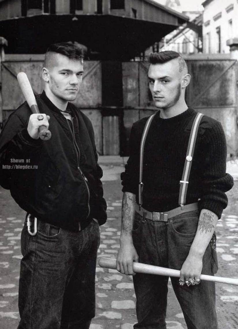 British subcultures of the 1970s and 1990s British subcultures of the 1970s and 1990s