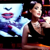 Burlesque queen Dita von Teese: el camino de una adolescente anodina a la heroína de los sueños de los hombres