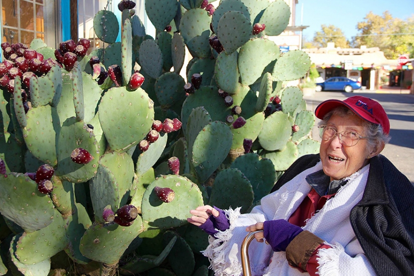 Cancer patient 90-year-old American went on a trip instead of treatment