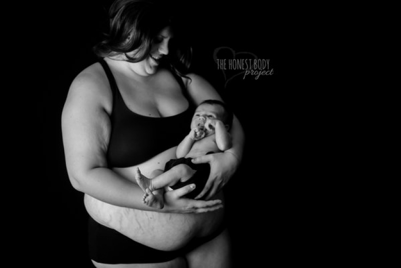 Candid photo project: how to actually look women after childbirth