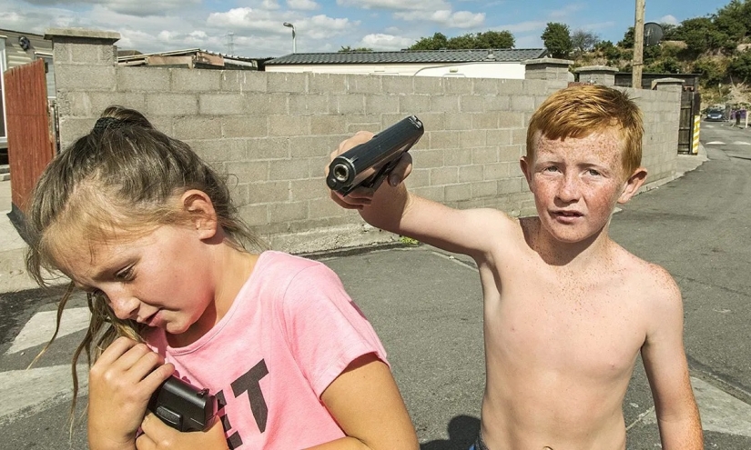 Caravan: The Secret Life of Irish Gypsies in Joseph Philip Bevillard's poignant photographs