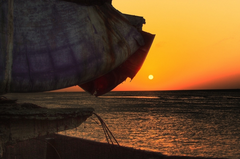 Casas de OVNIS en Taiwán: Una ciudad fantasma futurista abandonada Casas de OVNIS en Taiwán: Una ciudad fantasma futurista abandonada