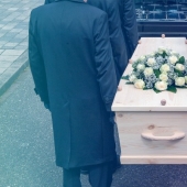 Celebrities who died in 2021