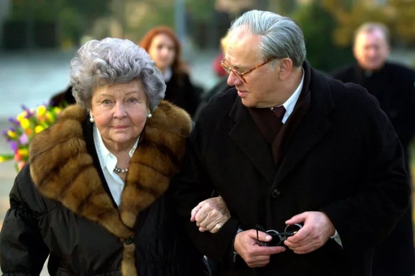 Cheating and dress: how Enne Burda created a fashion empire because of her husband's infidelity