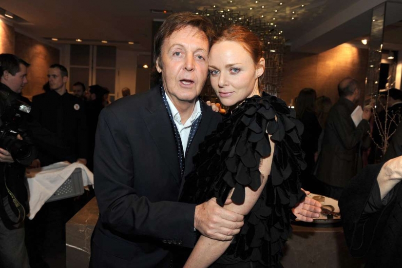 Children of stars: guess who their famous parents are