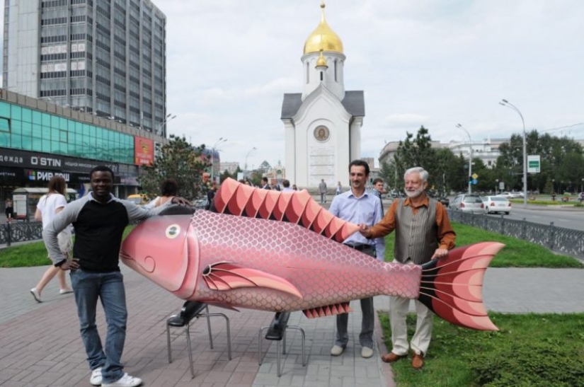 Children's Playground, a zoo, a pleasure coach, and other entertainment Novosibirsk crematorium Children's Playground, a zoo, a pleasure coach, and other entertainment Novosibirsk crematorium