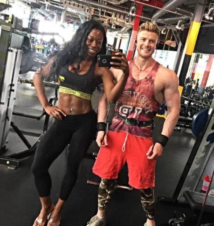 Clean divorce: a British woman left her husband due to the fact that he asked her to get out more often