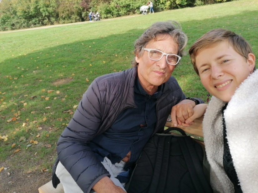 ¿Cómo estos amantes con una diferencia de edad de 40 años logran ser felices