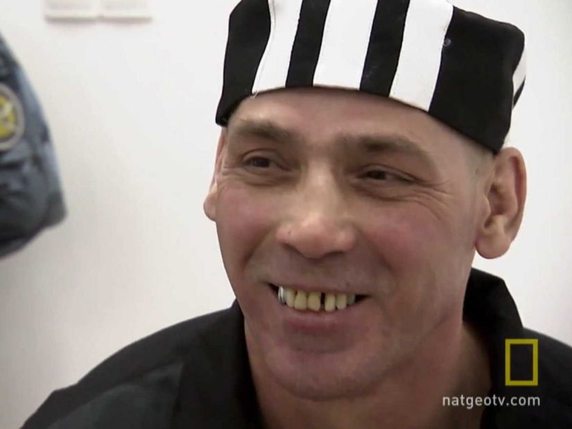 Cómo funciona una de las prisiones más duras de Rusia, el Delfín Negro