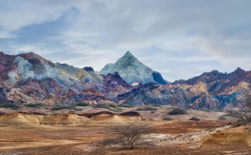 Colores de la isla de Ormuz