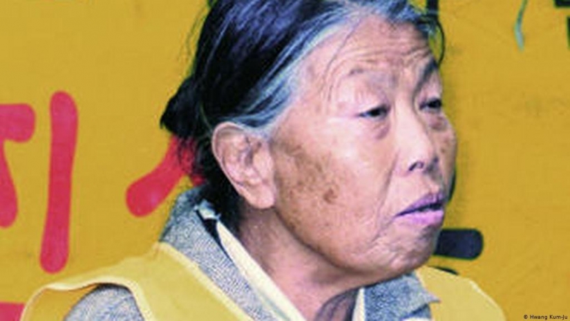 "Comfort Woman": the terrible story of a Korean woman who got into a brothel for the Japanese in World War II
