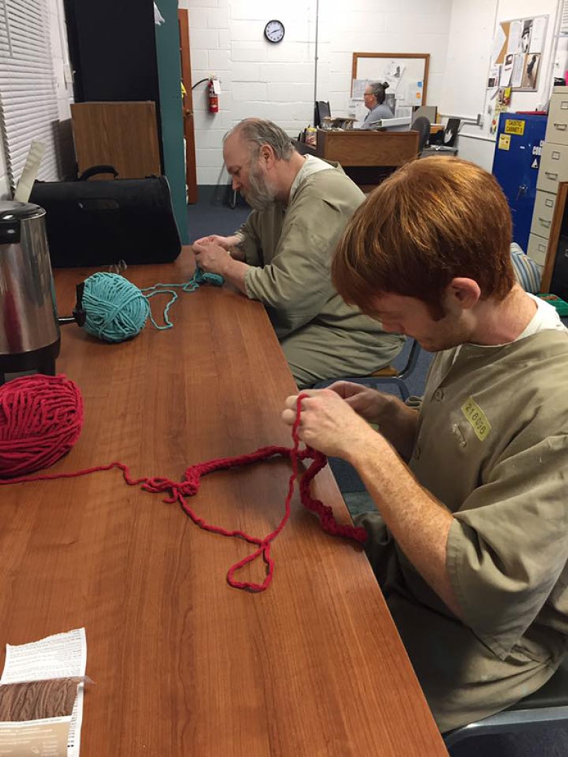 Convictos y kotans: se ha lanzado un nuevo programa de rehabilitación de presos en los Estados Unidos