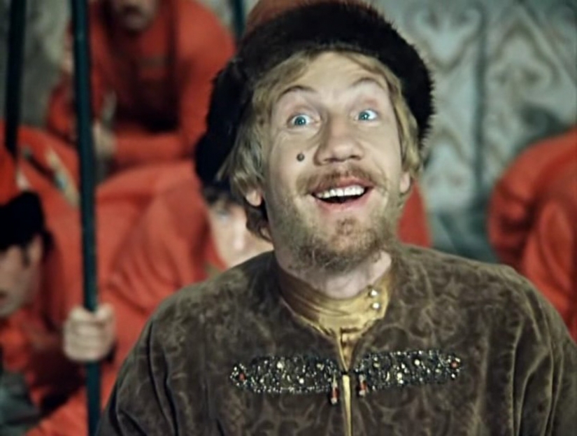 Criminals with experience: 10 Russian celebrities who were in prison