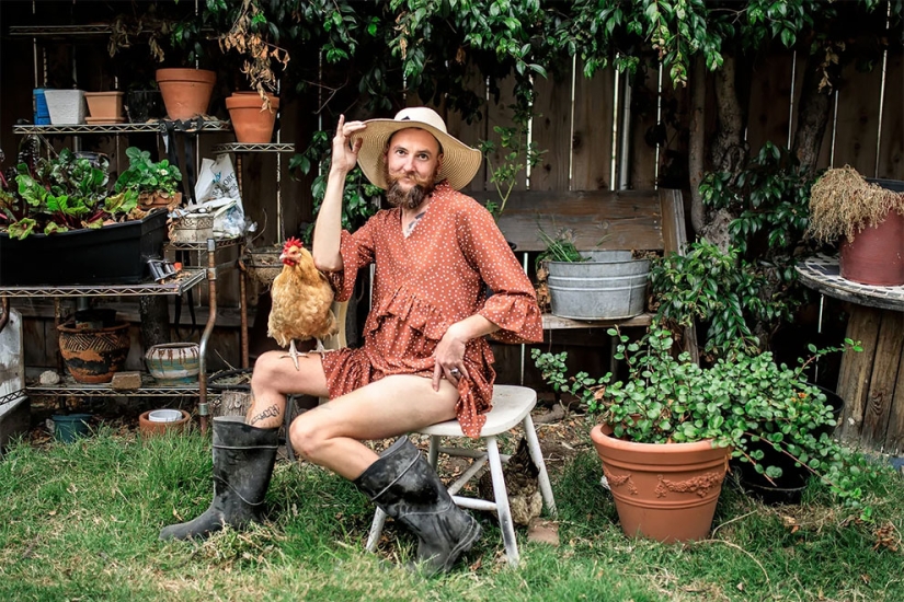 Daddies and chicks in the funny Chicken Daddies calendar for 2022 Daddies and chicks in the funny Chicken Daddies calendar for 2022